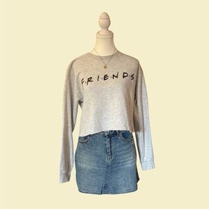 FRIENDS Cropped Sweatshirt